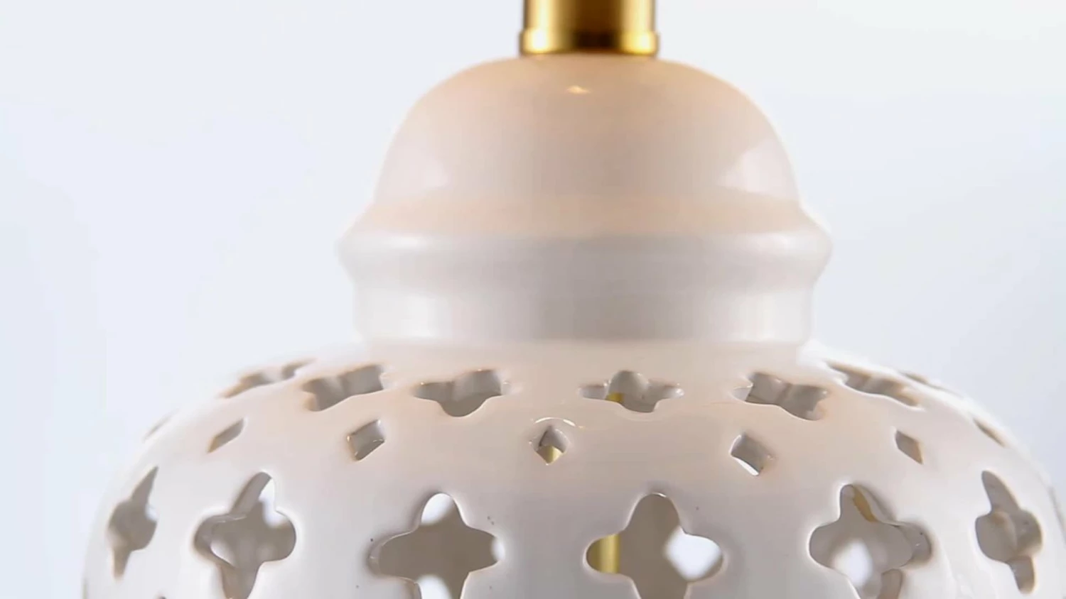 Deals ๐ JONATHAN Y Quatrefoil Fretwork 20.5" Ginger Jar Ceramic And Metal LED Table Lamp, White ๐ 4 Deals ๐ JONATHAN Y Quatrefoil Fretwork 20.5" Ginger Jar Ceramic And Metal LED Table Lamp, White ๐ - Image 2